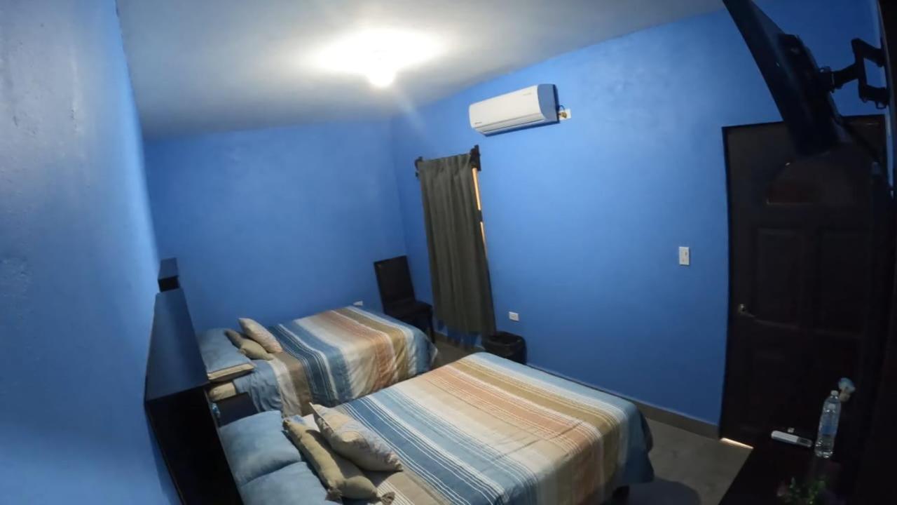 Hotel Prado'S Puerto San Carlos Zewnętrze zdjęcie