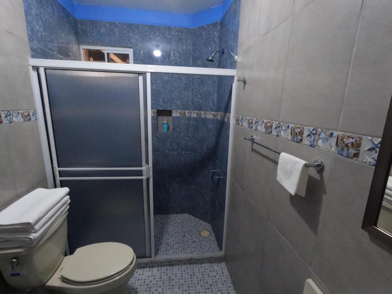 Hotel Prado'S Puerto San Carlos Zewnętrze zdjęcie